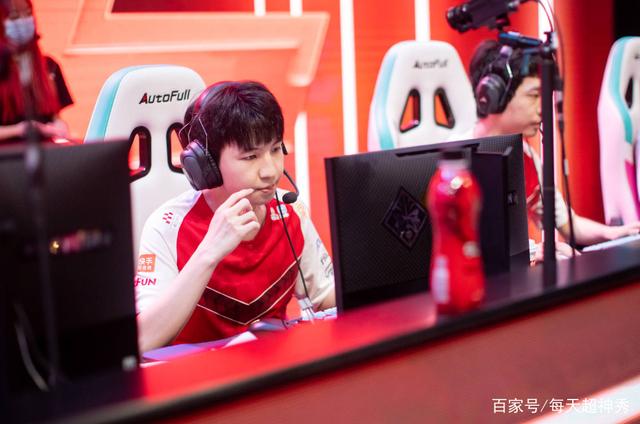 爱游戏体育Ning爆冷击败澳大利亚队,回归赛场引爆全场!的简单介绍