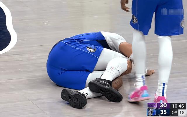 爱游戏体育赛前体能课后,达拉斯独行侠伤情更新备战NBA季后赛,震撼外界,赛程密集仍需轮换的简单介绍