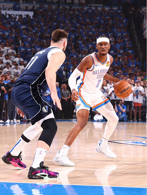 爱游戏体育赛前体能课后,达拉斯独行侠伤情更新备战NBA季后赛,震撼外界,赛程密集仍需轮换的简单介绍